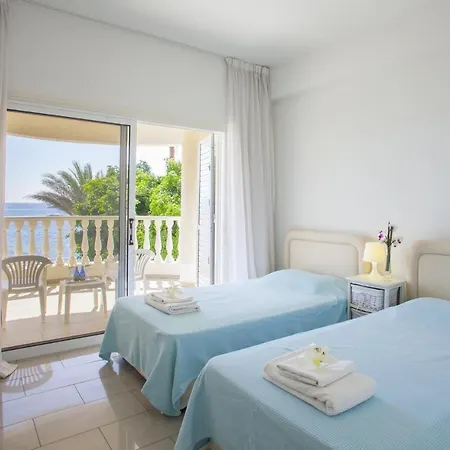 Villa Imagine Your Family Renting This Luxury Beachfront Villa, Larnaca 1399 Perivolia