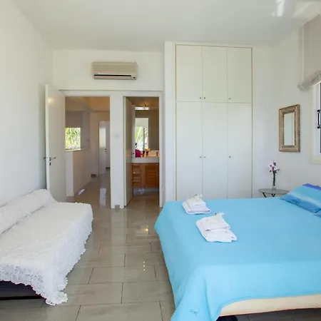 Imagine Your Family Renting This Luxury Beachfront Villa, Larnaca 1399 Perivolia